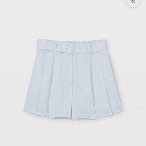 Club Monaco Women's Light Blue Dress Shorts size 6! No buckle in the ones I have